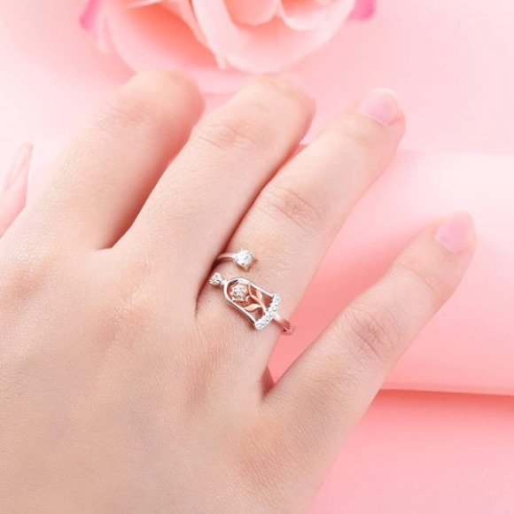 18k Enchanted Rose Beauty and the Beast Ring - Picture 3 of 4